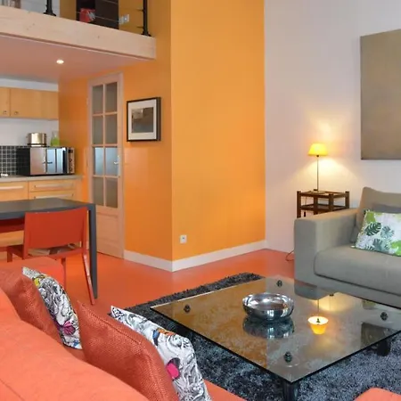 Appart'parchemin アパート *